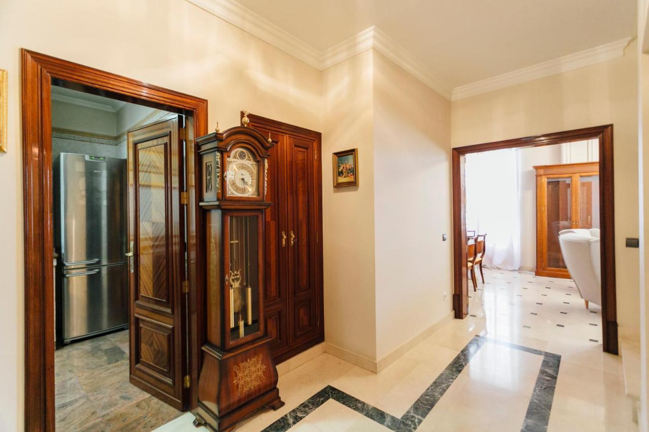Exclusivo Alojamiento En El Centro Sevilla Екстер'єр фото